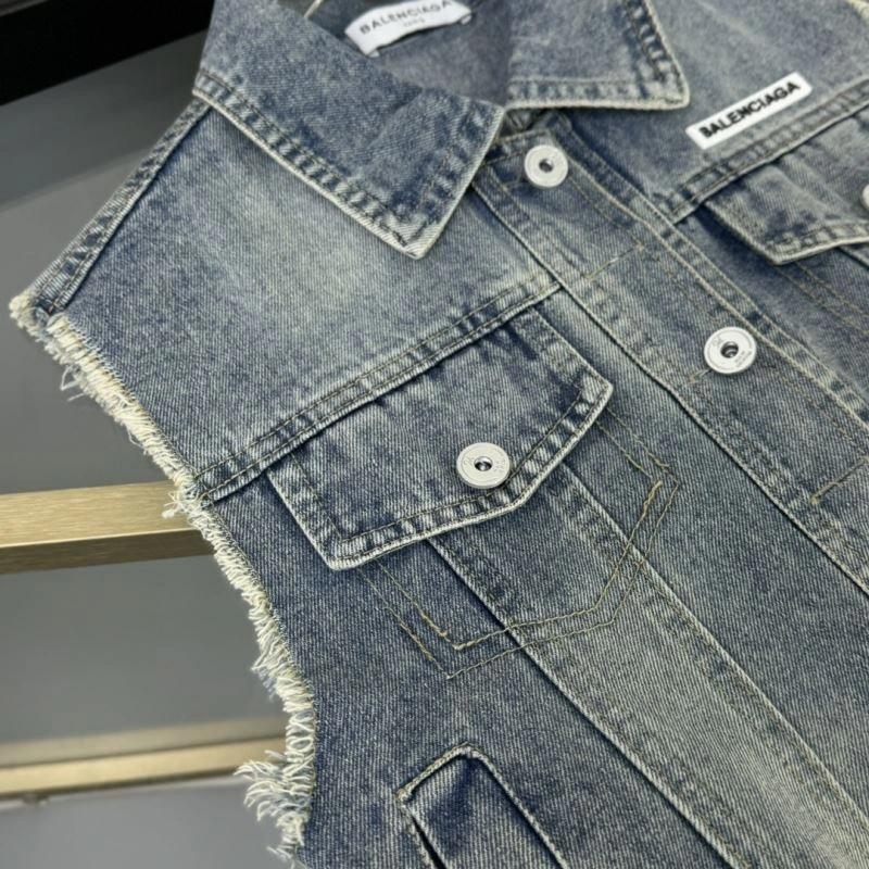 Modern Balenciaga Kids 96600