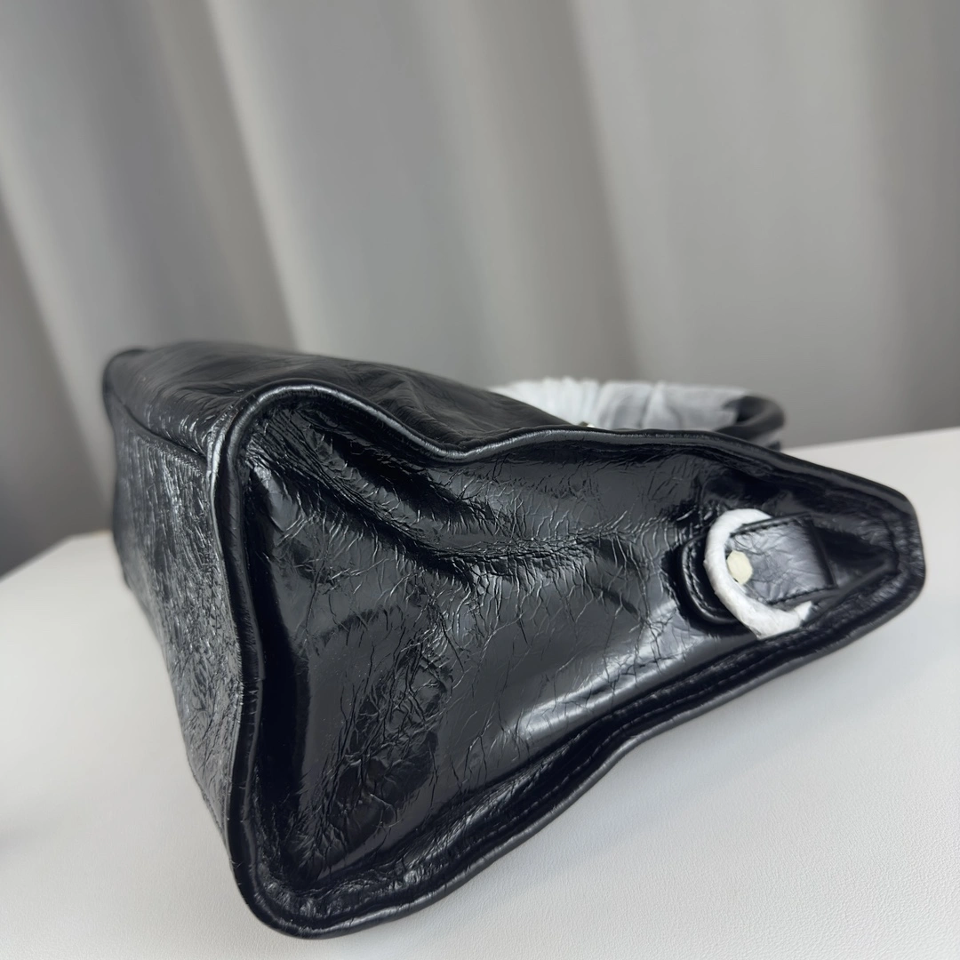 Balenciaga Large Batch 600 Motorcycle Shoulder Bag - Silver Rivet GoodFit 60985