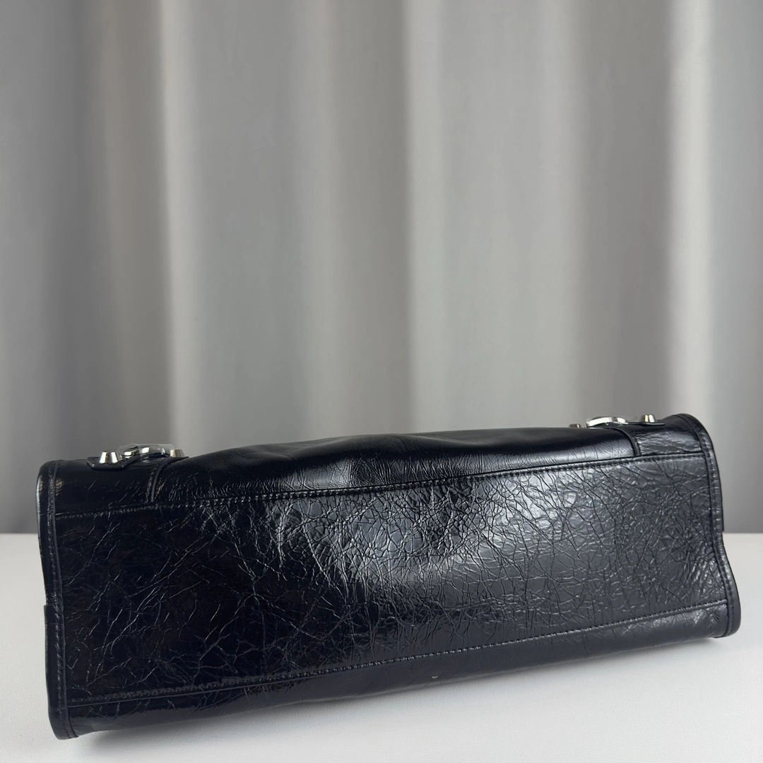 Balenciaga Large Batch 600 Motorcycle Shoulder Bag - Silver Rivet GoodFit 60985
