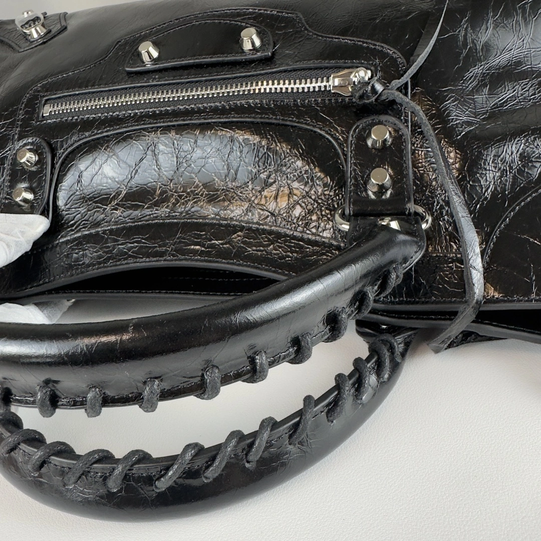 Balenciaga Large Batch 600 Motorcycle Shoulder Bag - Silver Rivet GoodFit 60985