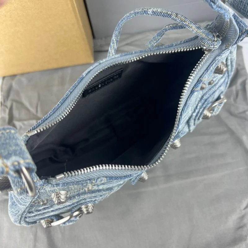 Balenciaga Le Cagole  Denim Half-Moon Bag Elegant 38396