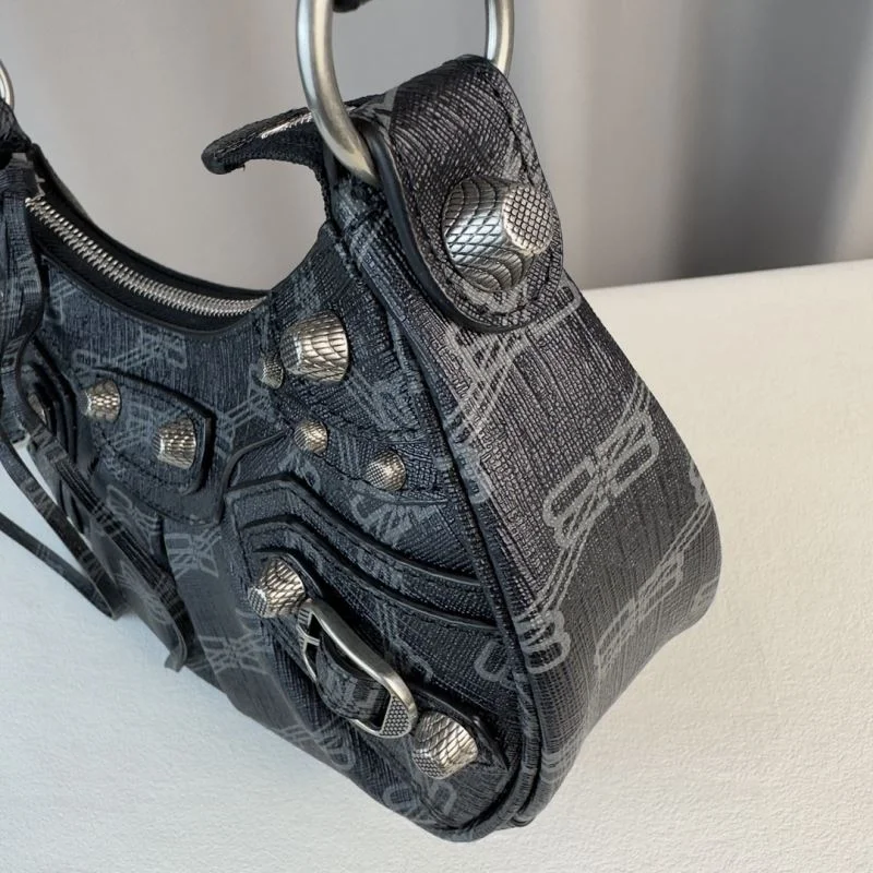 Thermal Balenciaga Le Cagole Half-Moon Crossbody Bag - Black 38391