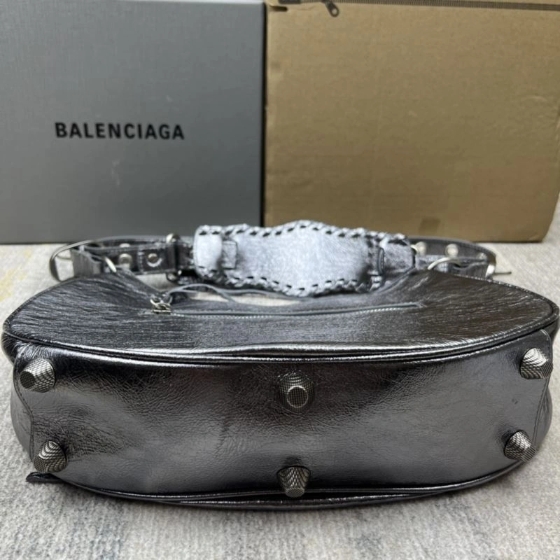 GoAnywhere Balenciaga Le Cagole Half-Moon Dumpling Bag - Silver Edition 75360