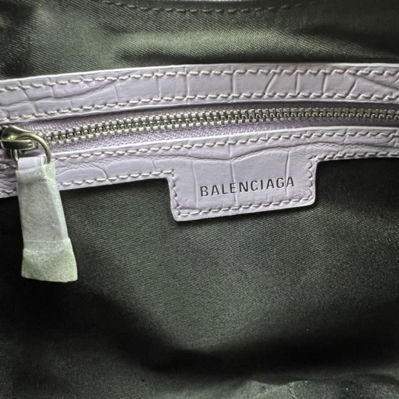 Balenciaga Le Cagole Half-Moon Dumpling Bag in Purple Croc Leather UrbanStyle 38371