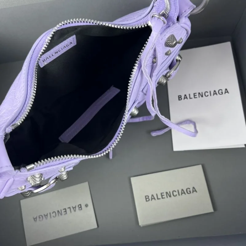 Balenciaga Le Cagole Half-Moon Dumpling Bag in Purple Supportive 38348