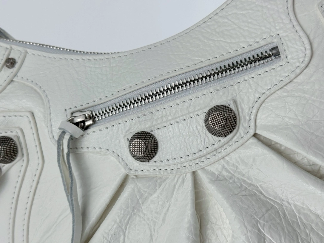 Balenciaga Le Cagole Half-Moon Dumpling Bag with Silver Buckle GoodFit 61074