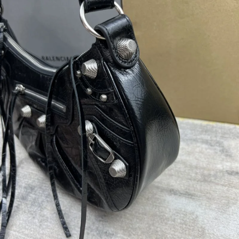 ZipUp Balenciaga Le Cagole Half-Moon Leather Dumpling Bag 38342
