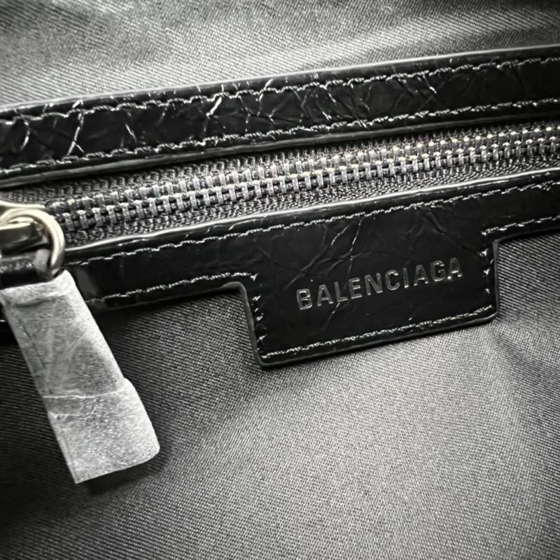 ZipUp Balenciaga Le Cagole Half-Moon Leather Dumpling Bag 38342