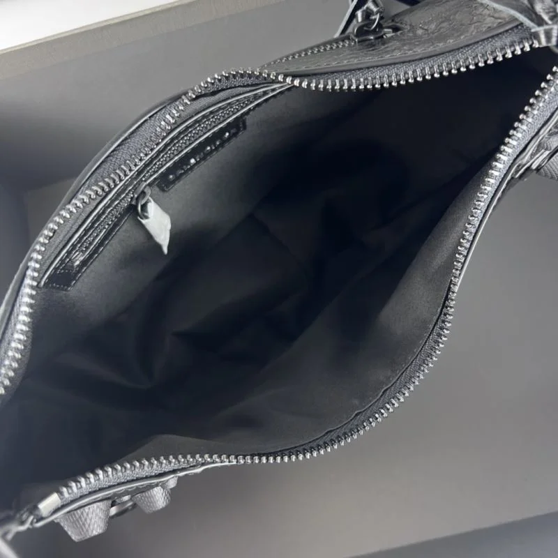 Balenciaga Le Cagole Half-Moon Motorcycle Dumpling Bag OnTrend 38338