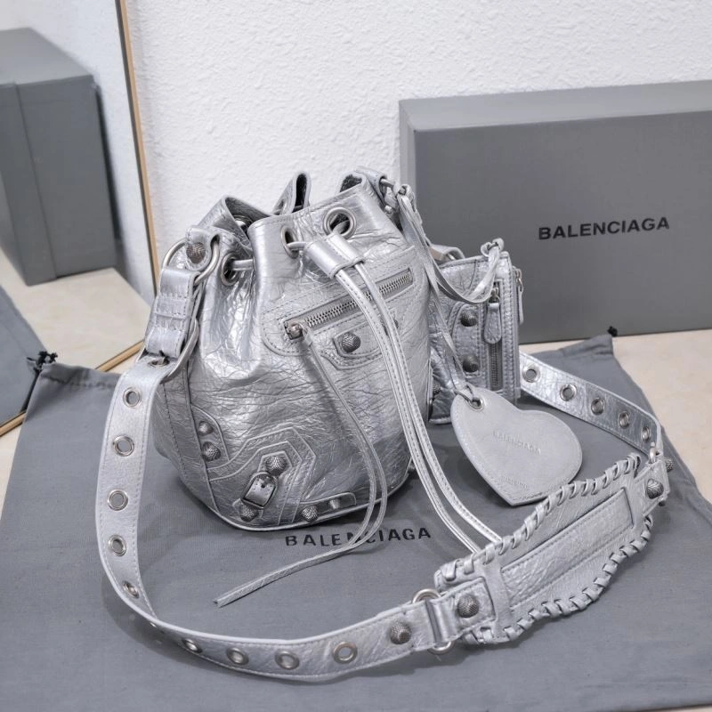 StreetReady Balenciaga Le Cagole Heart-Mirror Bucket Bag in Crackling Lambskin 75359