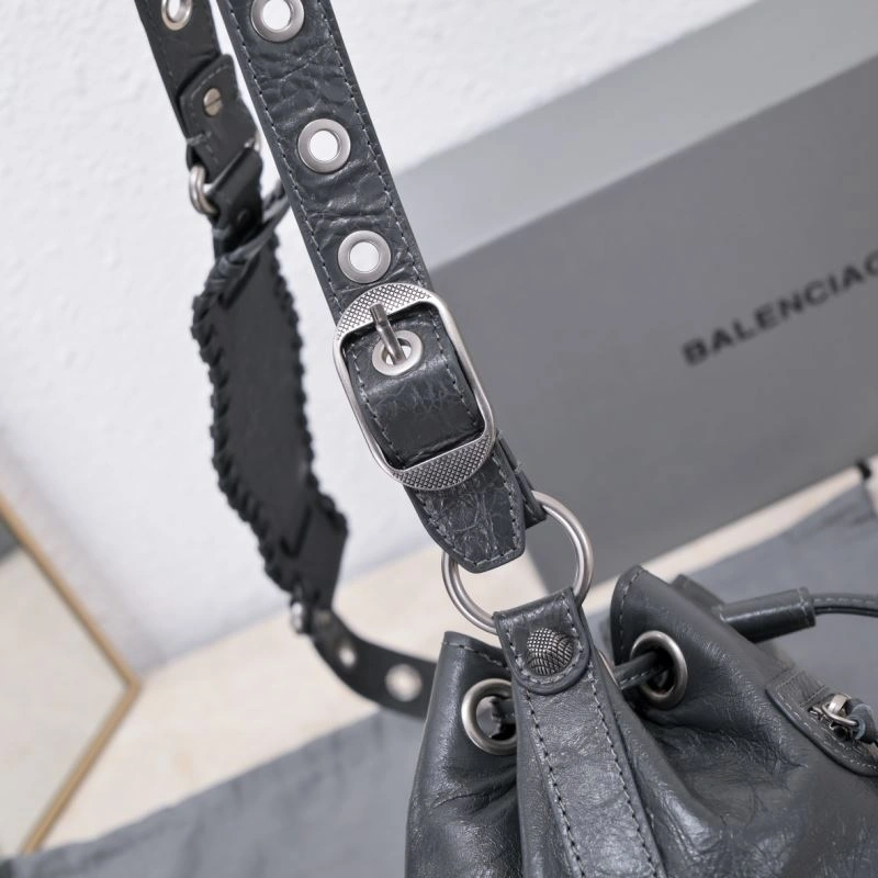 TimelessDesign Balenciaga Le Cagole Heart-Mirror Bucket Bag in Lambskin 75344