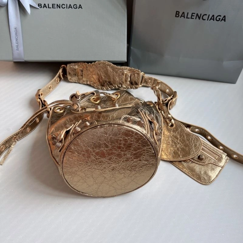 Balenciaga Le Cagole Heart-Mirror Bucket Bag in Lambskin HighQuality 75345