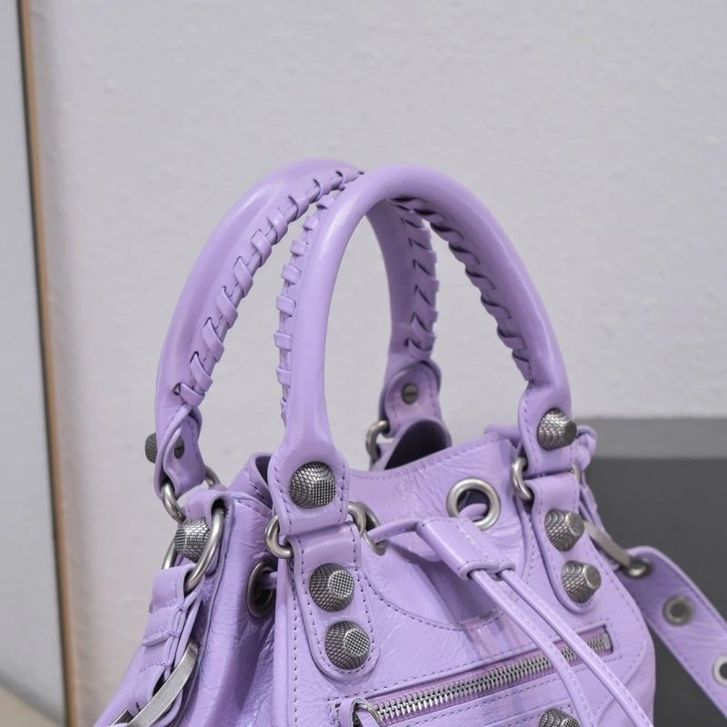 Balenciaga Le Cagole Heart Mirror Bucket Bag in Lambskin Unisex 72679