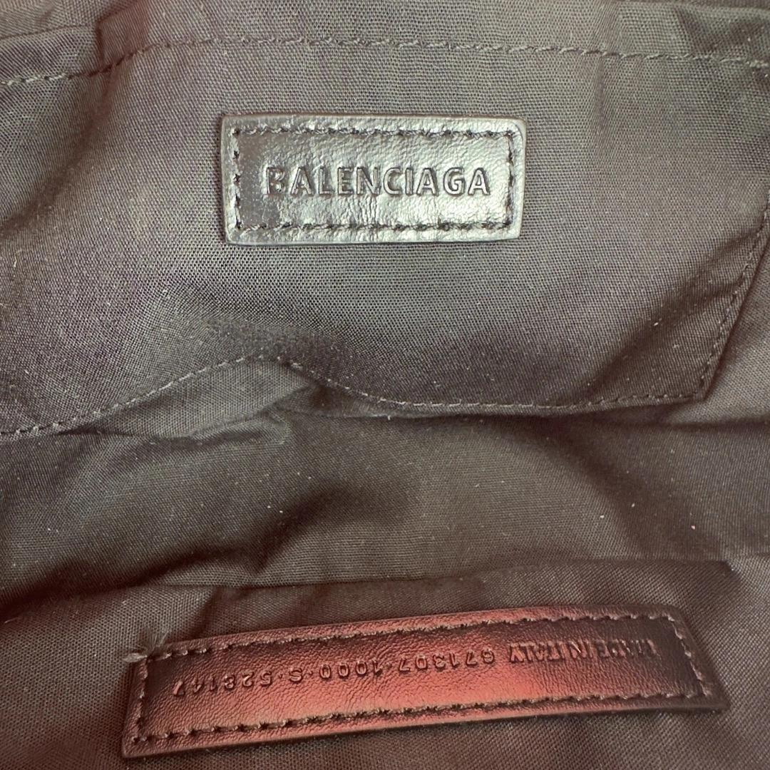 WeatherProof Balenciaga Le Cagole Large  Sling Bag in Lambskin 61087