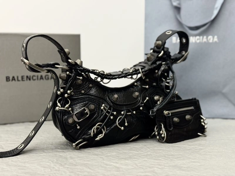 AllSeason Balenciaga Le Cagole Limited Edition Studded Moto Bag 72693