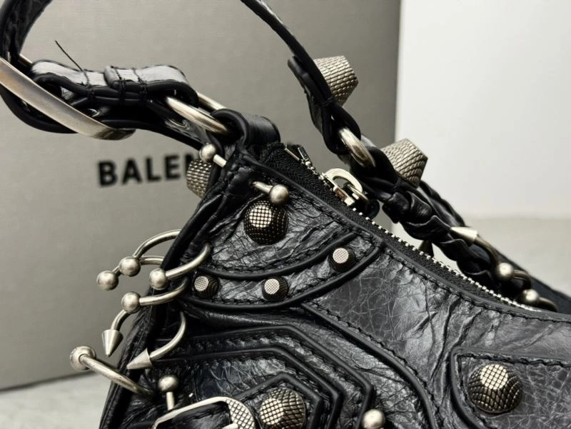 AllSeason Balenciaga Le Cagole Limited Edition Studded Moto Bag 72693