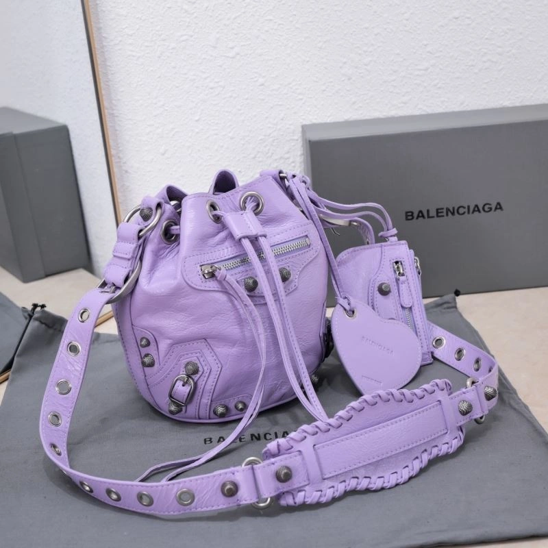 Balenciaga Le Cagole Luxe Heart Mirror Bucket Bag TravelReady 75341