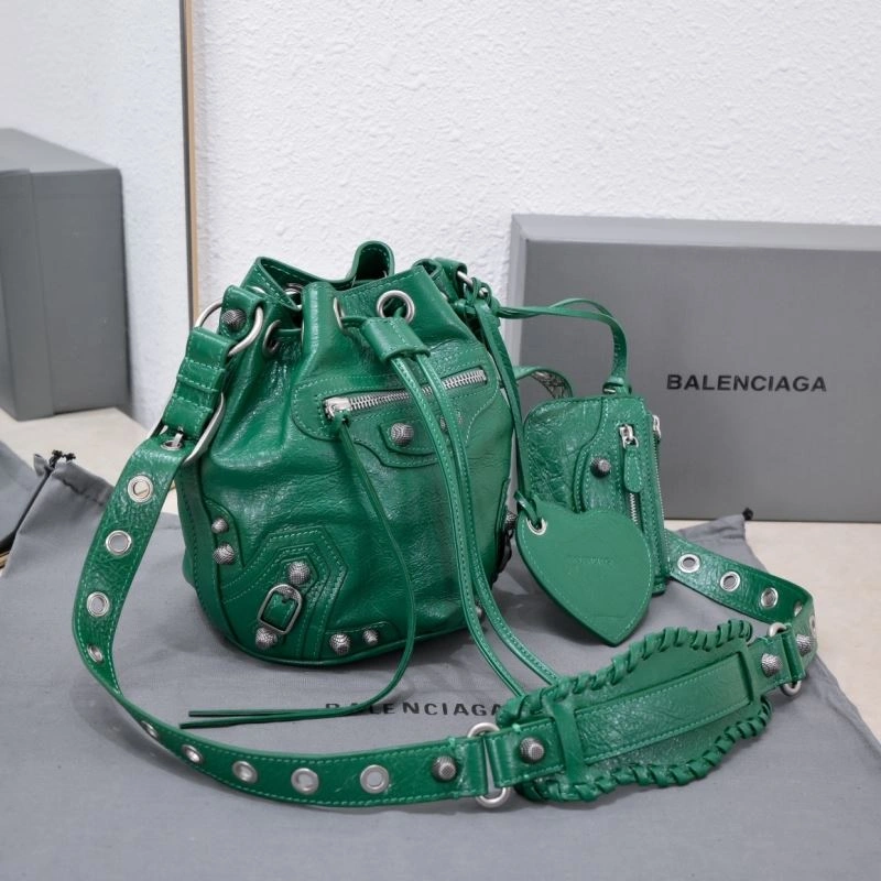 Balenciaga Le Cagole Luxe Lambskin Bucket Bag with Heart Mirror Refined 75352