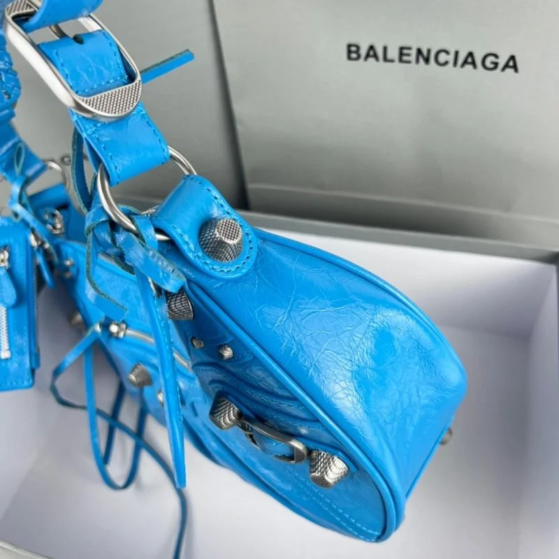 Balenciaga Le Cagole Retro Dumpling Bag in Light Blue RelaxedFit 38359