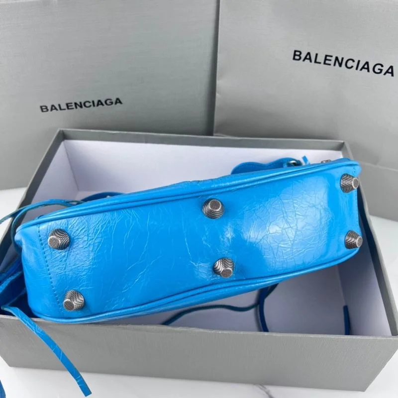 Balenciaga Le Cagole Retro Dumpling Bag in Light Blue RelaxedFit 38359