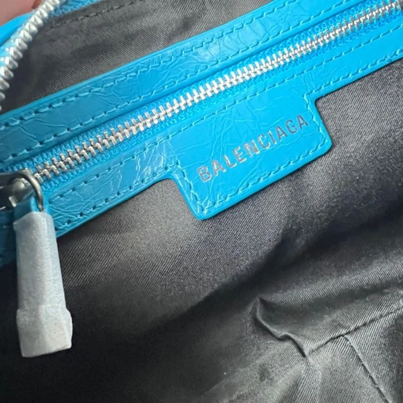 Balenciaga Le Cagole Retro Dumpling Bag in Light Blue RelaxedFit 38359