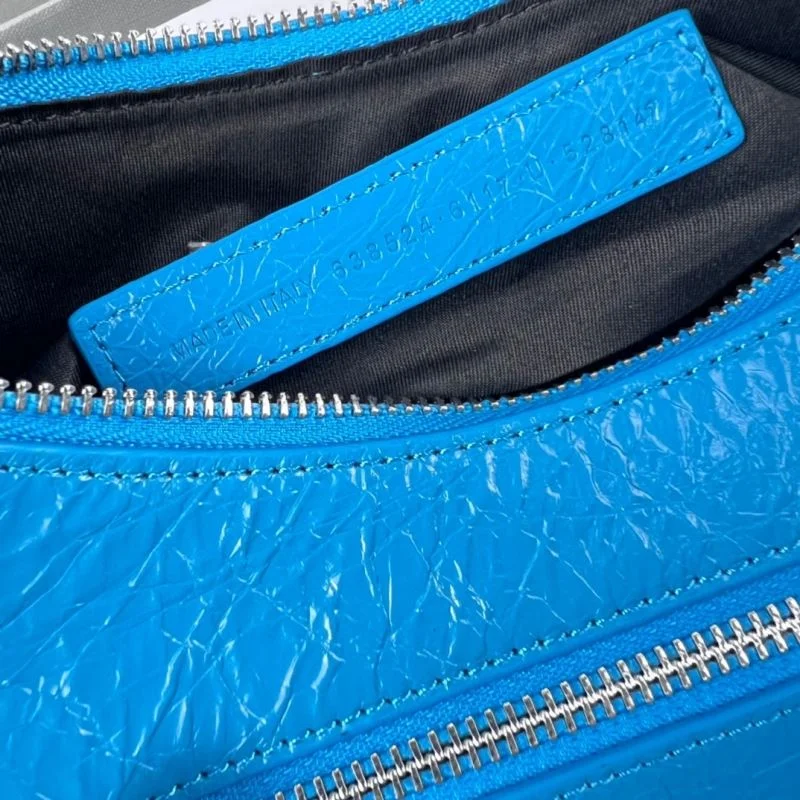 Balenciaga Le Cagole Retro Dumpling Bag in Light Blue RelaxedFit 38359