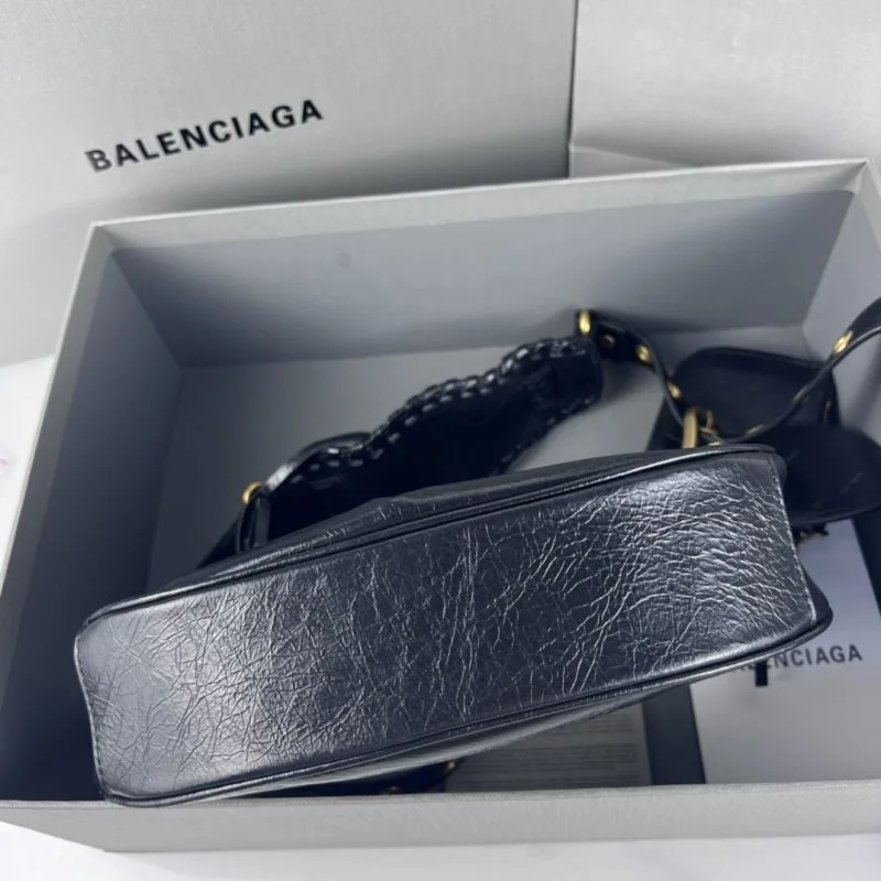 Attractive Balenciaga Le Cagole Retro Motorcycle Dumpling Bag 38336