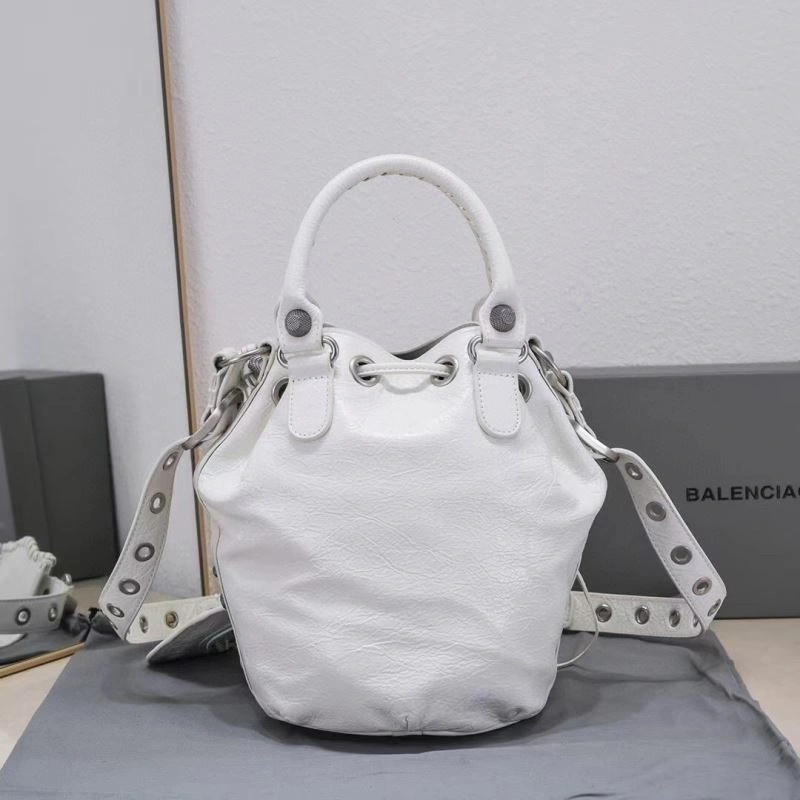 Stylish Balenciaga Le Cagoles Heart-Mirror Bucket Bag in Cracked Sheepskin 72676