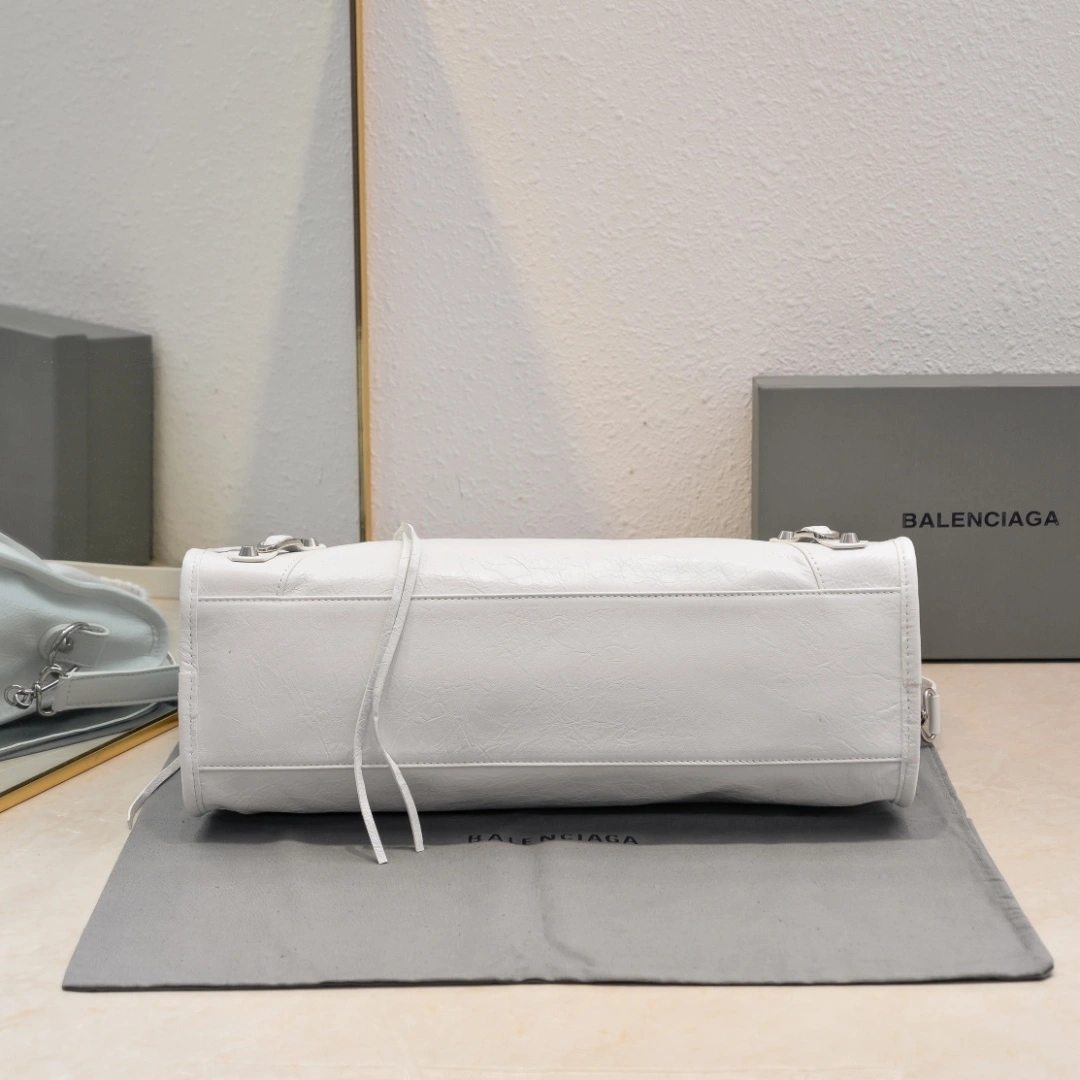 TechFriendly Balenciaga Lie City 2024 Motorcycle Bag - Vintage Revived 61031
