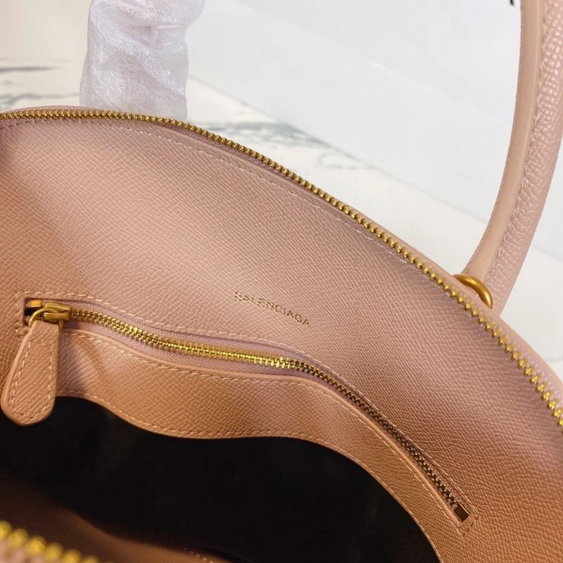 Balenciaga Limited Edition Oversized Letter Shell Bag Upgraded 78555
