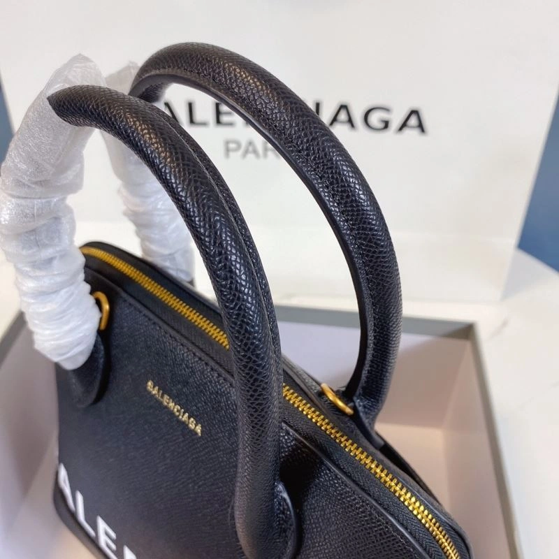 Balenciaga Limited Edition Oversized Letter Shell Bag HighPerformance 75219