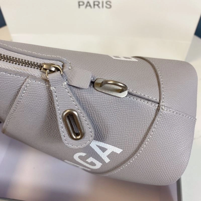 Vibrant Balenciaga Limited Edition Shell Bag with Oversized Letters 75217