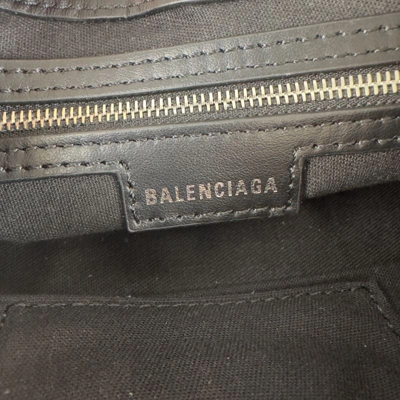 UrbanStyle Balenciaga Lindsay Trapezoidal Mini Handbag -  Vintage Style 75367