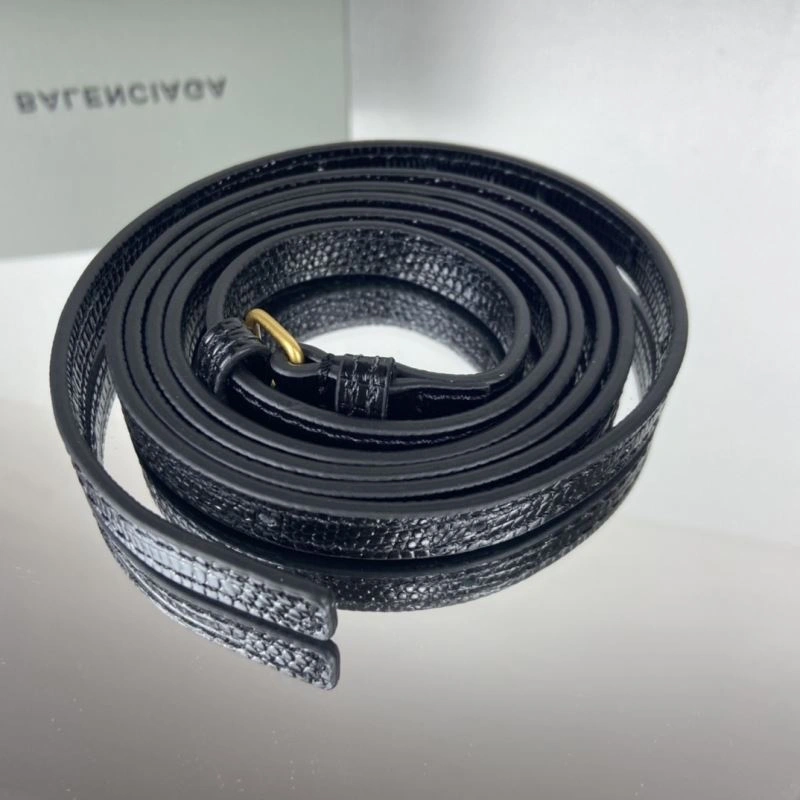 GoAnywhere Balenciaga Lizard Pattern Crossbody Bag - Model 78326