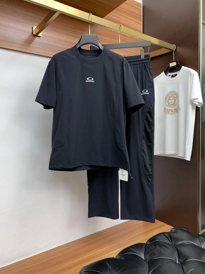 Comfortable Balenciaga Long Suits 97034