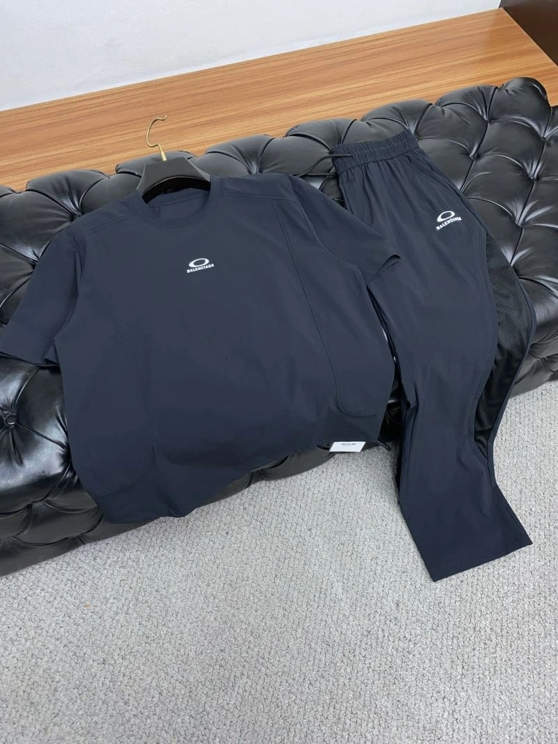 Comfortable Balenciaga Long Suits 97034