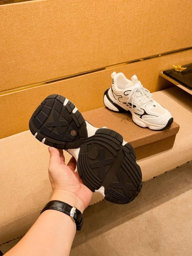 Balenciaga Low Shoes EasyCare 16923