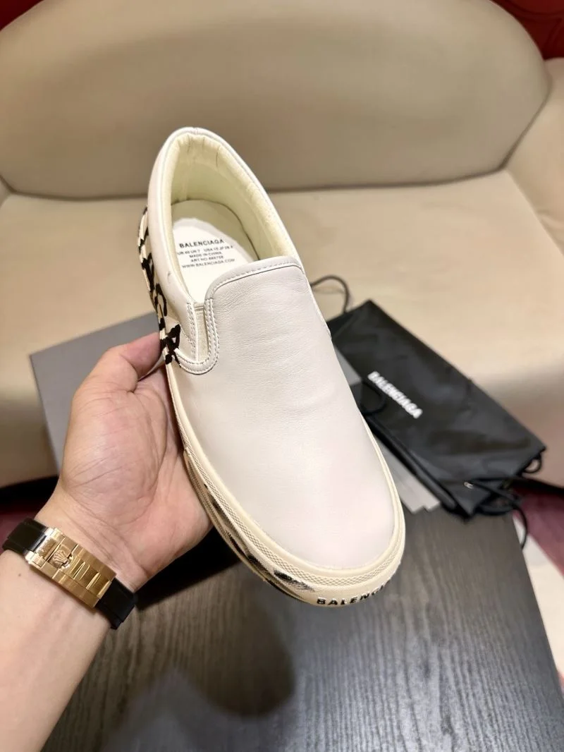 Balenciaga Low Shoes StreetReady 16945