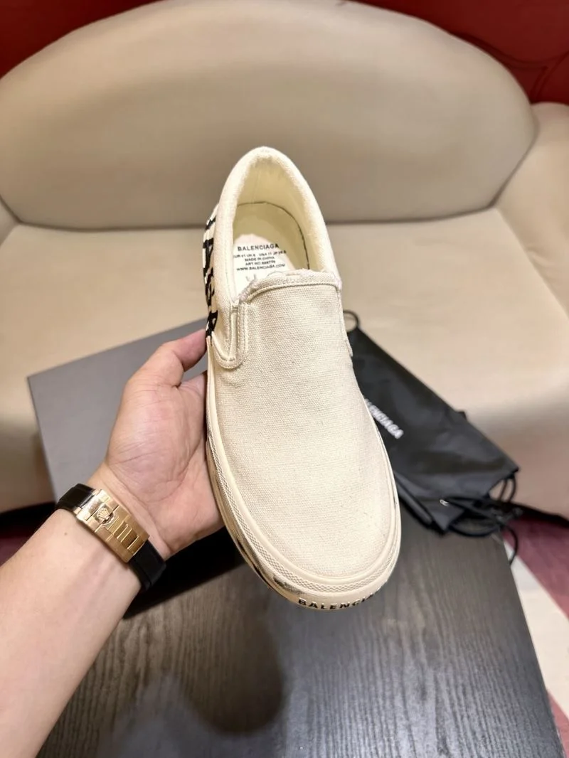 UrbanChic Balenciaga Low Shoes 16916