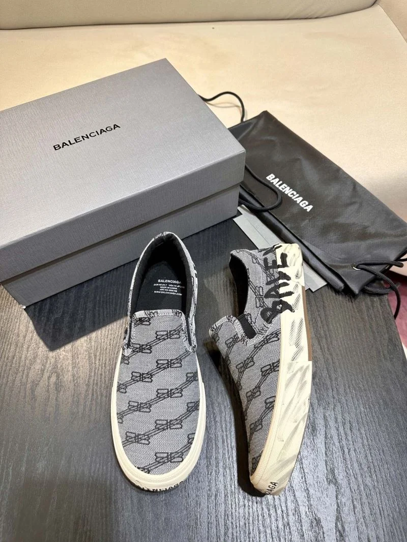 Comfortable Balenciaga Low Shoes 16927
