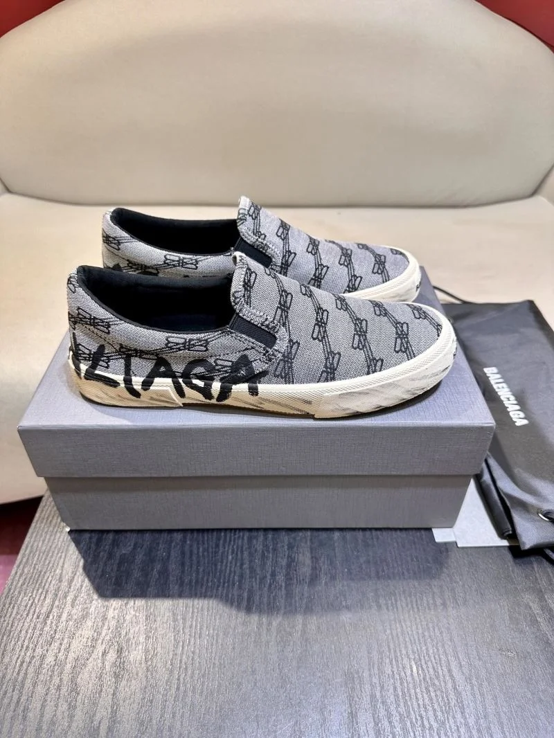 Comfortable Balenciaga Low Shoes 16927