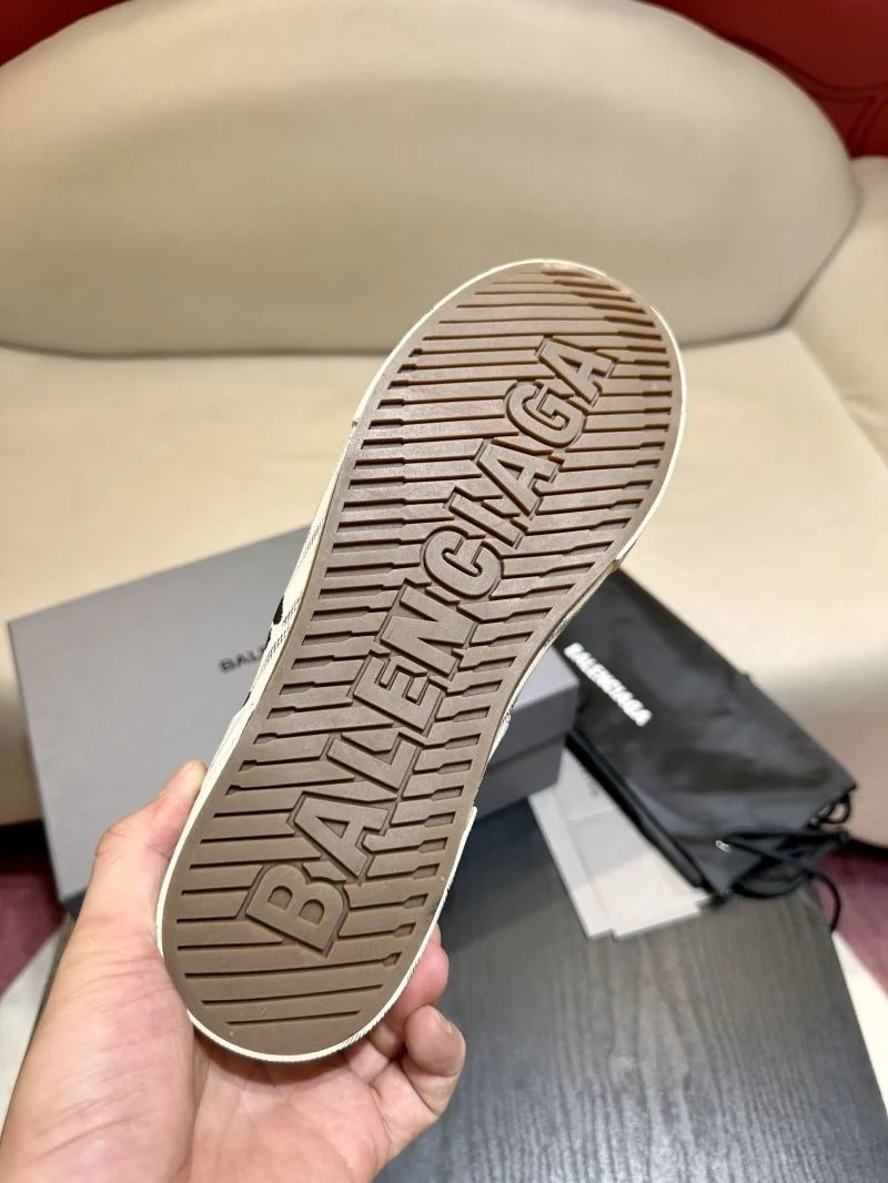 Comfortable Balenciaga Low Shoes 16927