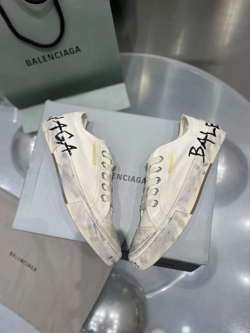 Balenciaga Low Shoes Classic 16711