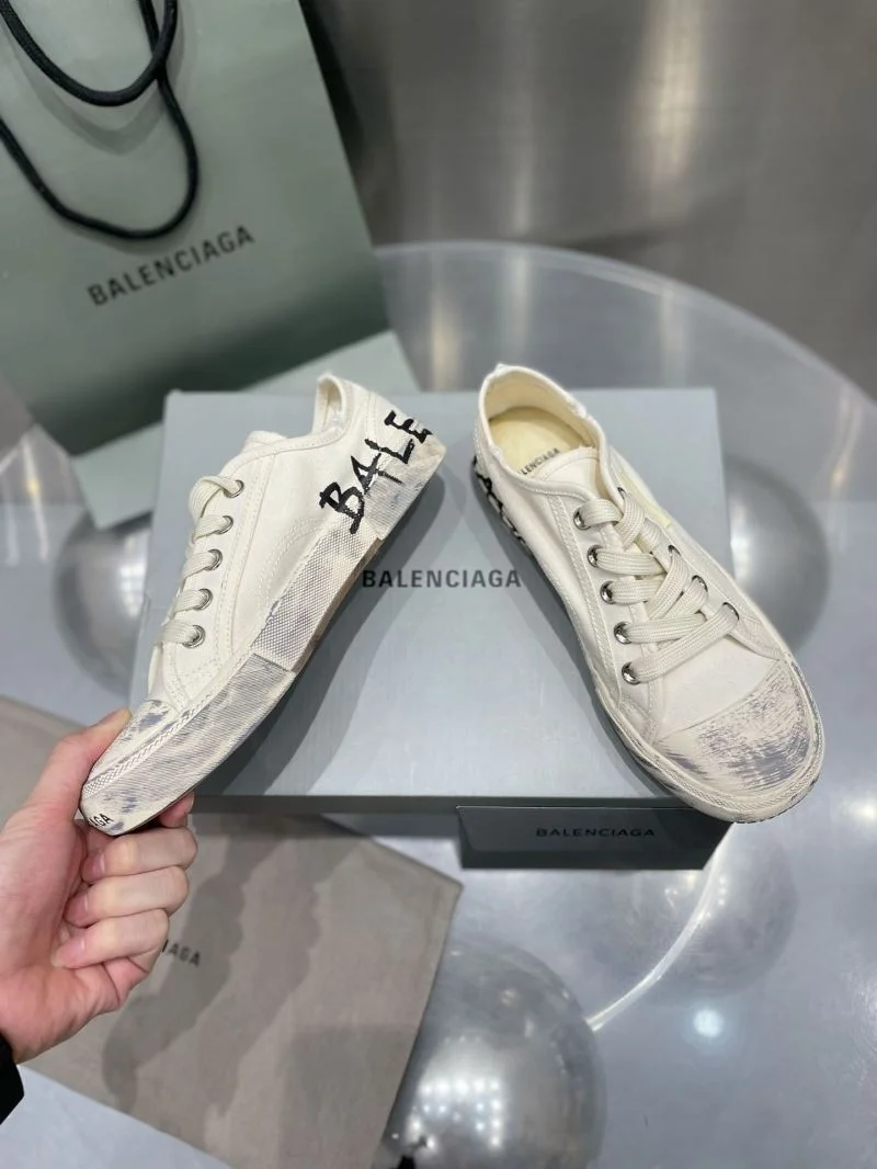 Balenciaga Low Shoes Classic 16711