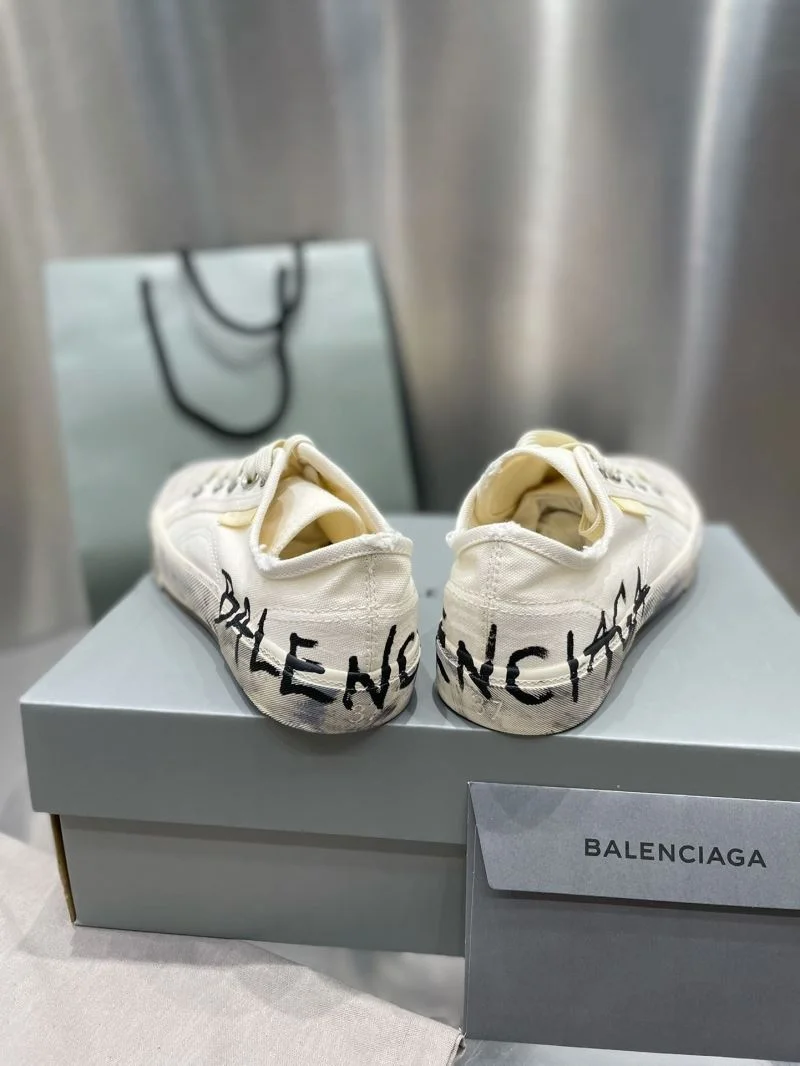 Balenciaga Low Shoes Classic 16711