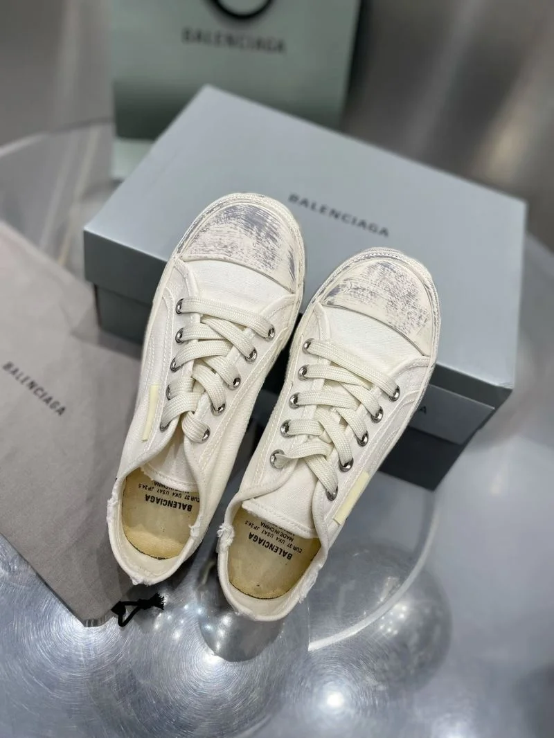 Balenciaga Low Shoes Classic 16711