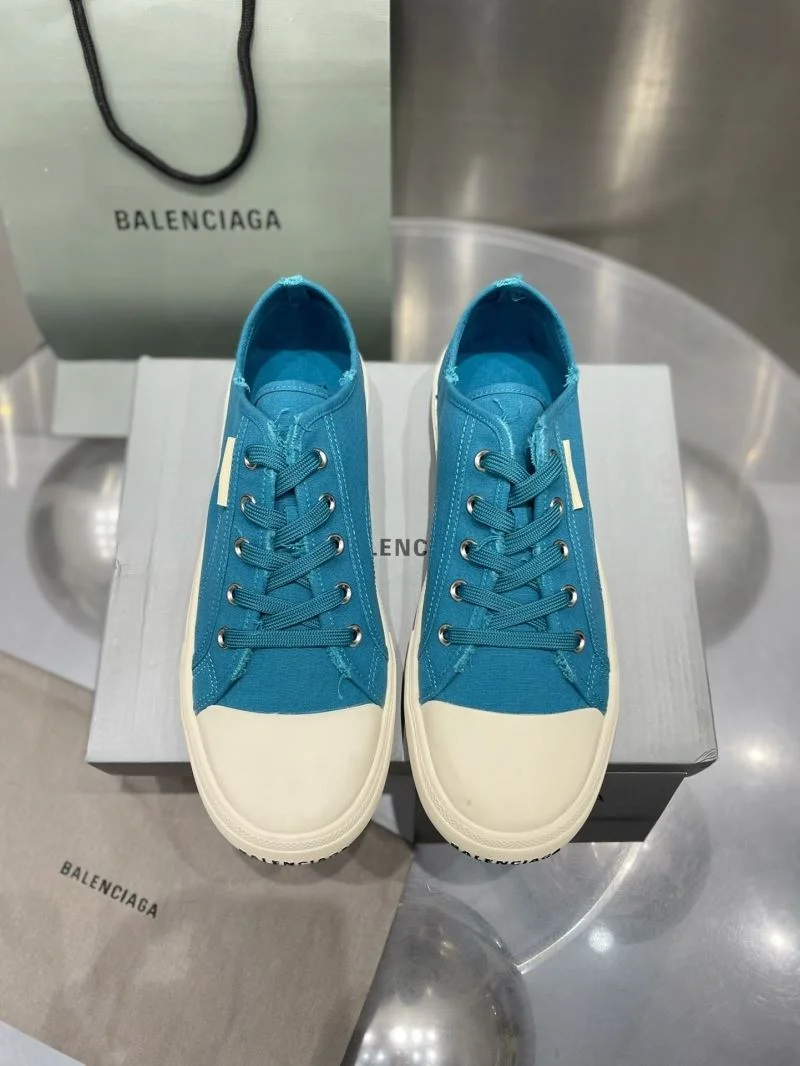 Balenciaga Low Shoes Minimalist 16720