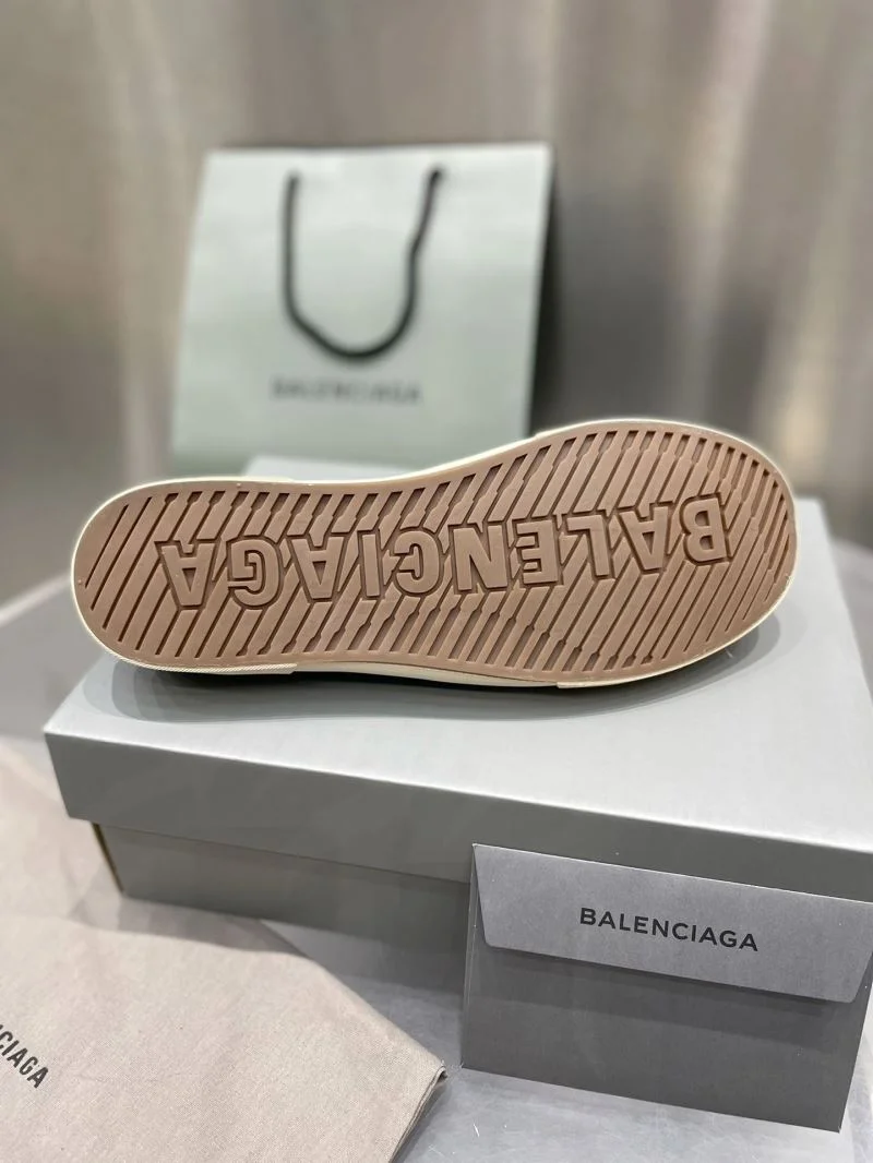 Balenciaga Low Shoes Minimalist 16720