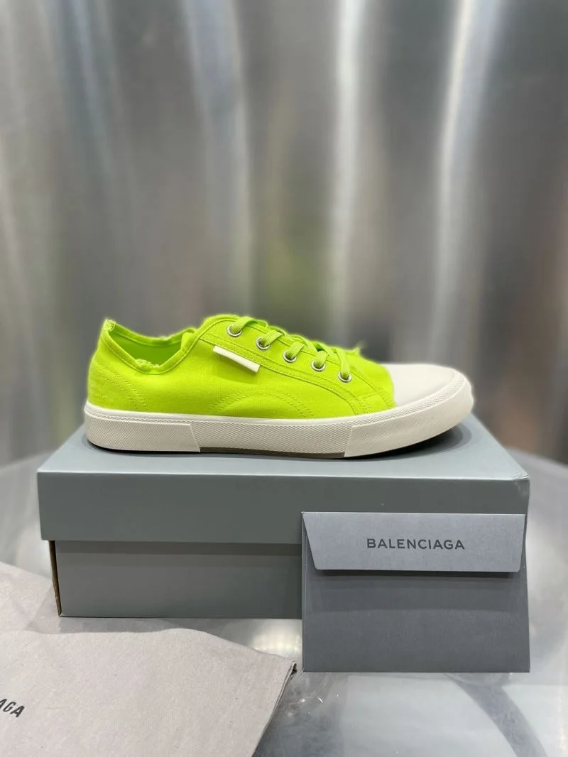Balenciaga Low Shoes Chic 16714