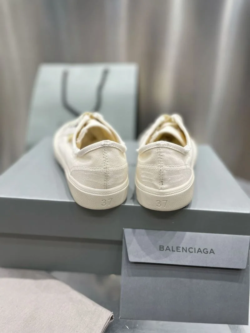 Balenciaga Low Shoes ZipUp 16703